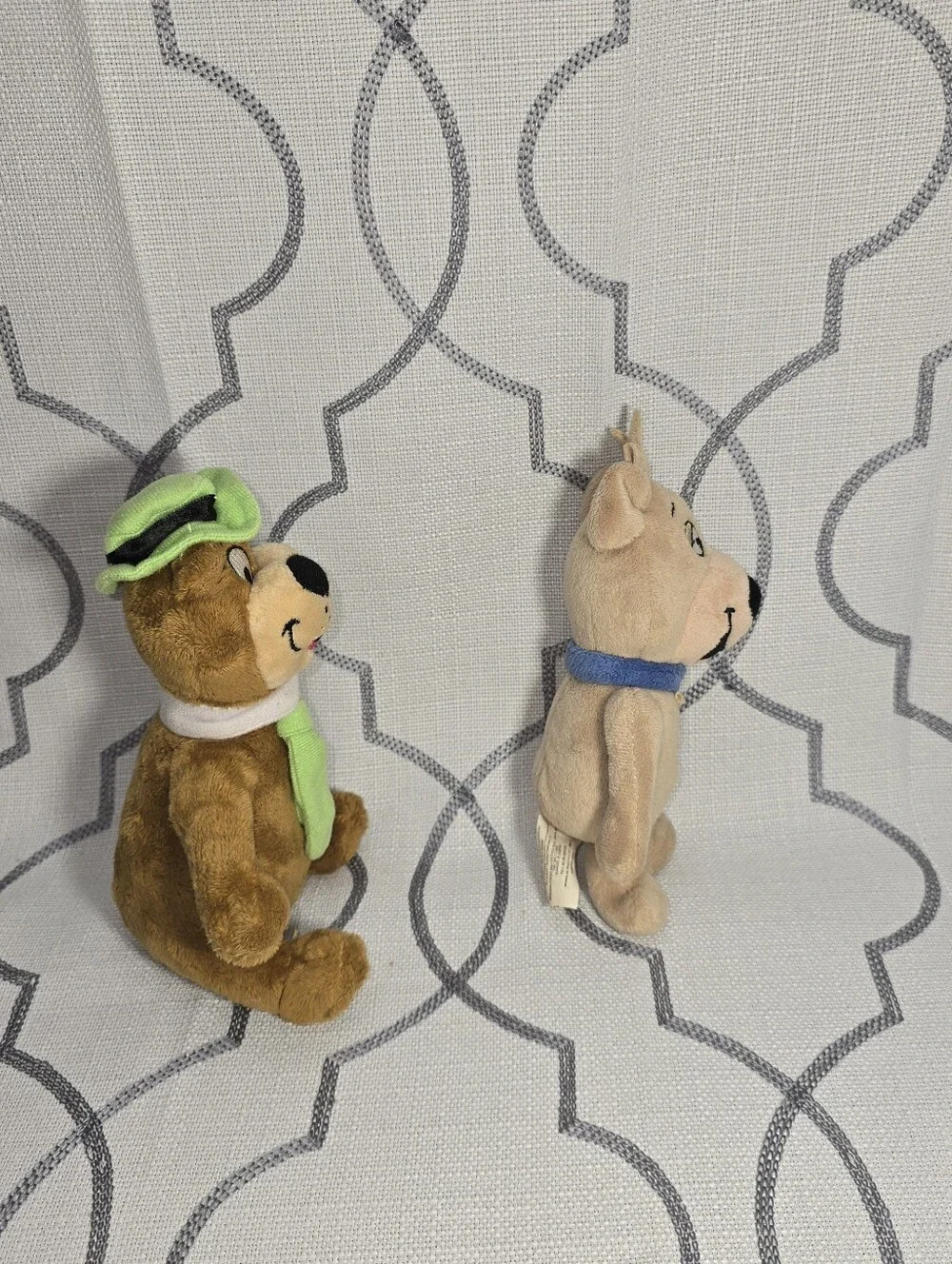 Vintage Hanna- Barbera Stuffed Animal Yogi Bear & Boo Boo Bear Plush Read Below